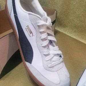 Puma Sneakers